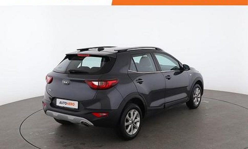 Kia Stonic 1.4 Mpi 1...