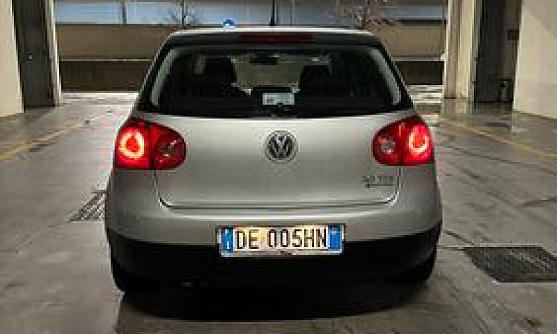Golf 5...