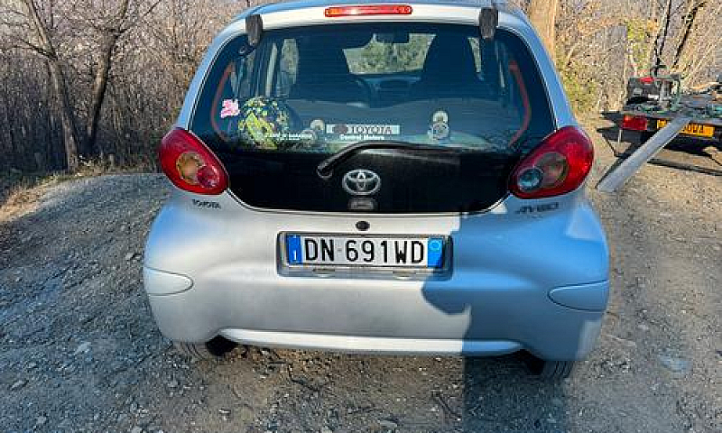 Auto Aygo Toyota...