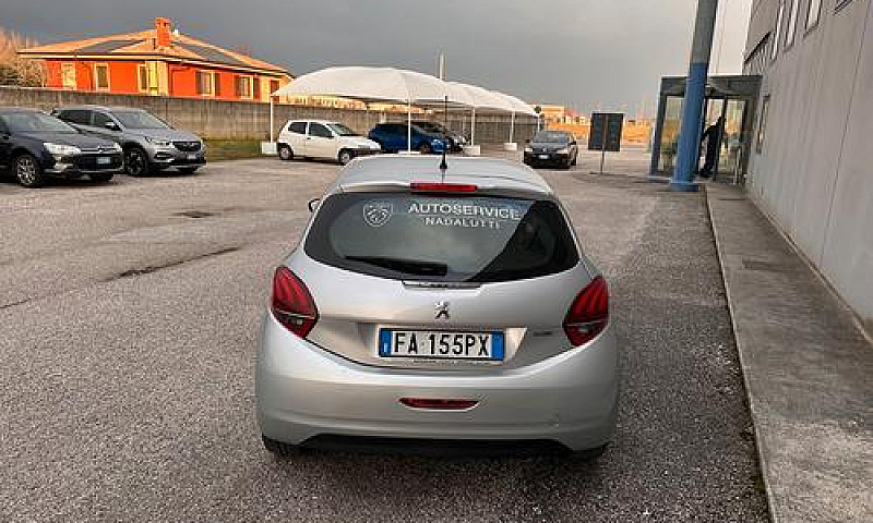 Peugeot 208 Bluehdi ...