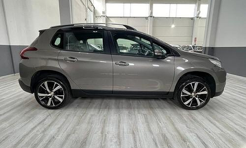 Peugeot 2008 1.2 110...