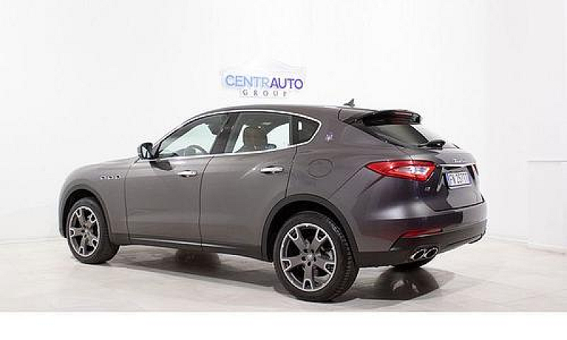 Maserati Levante 3.0...