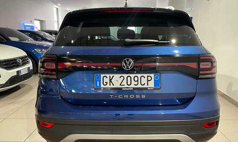 Volkswagen T-Cross 1...