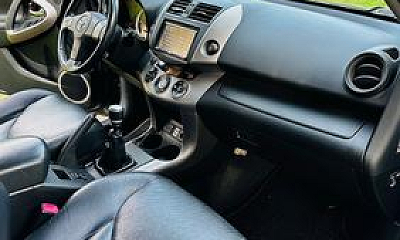 Toyota Rav 4 2.2 Sup...