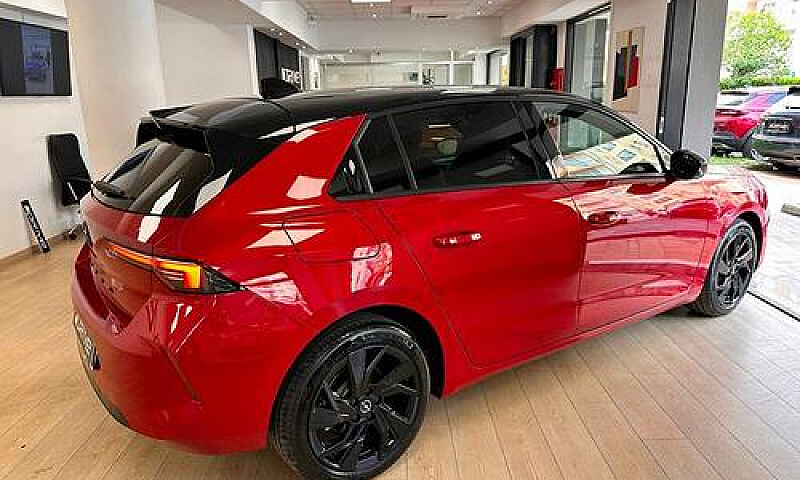 Opel Astra 1.2 Turbo...