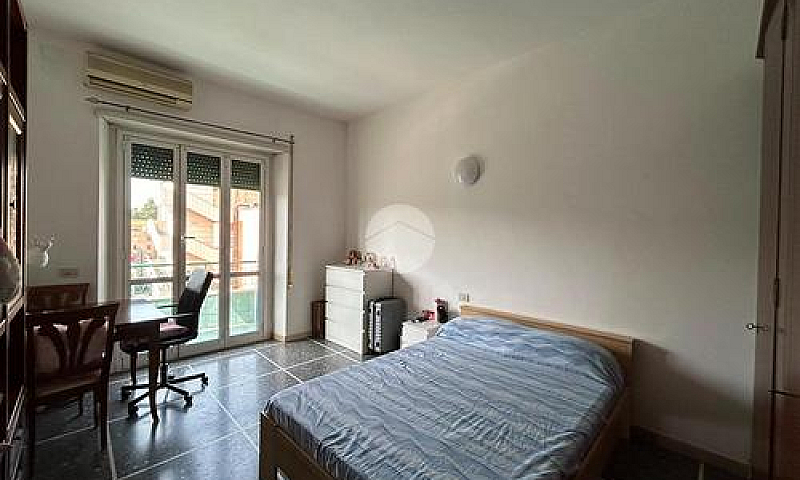 2 Locali A Roma...