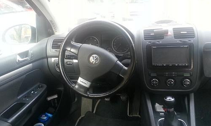 Volkswagen Golf V 2....