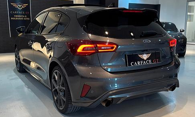 Ford Focus 2.3 280 C...