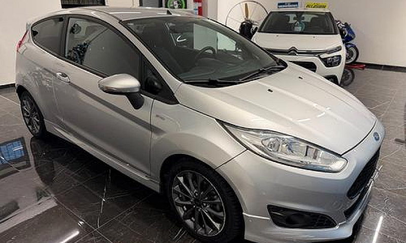 Ford Fiesta 1.5 Tdci...