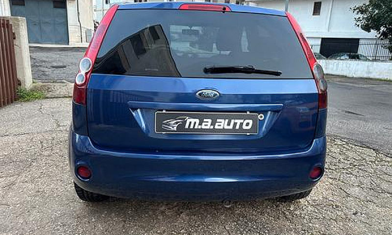 Ford Fiesta 1.4 Tdci...