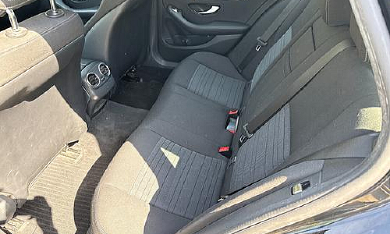Mercedes-Benz C 200 ...