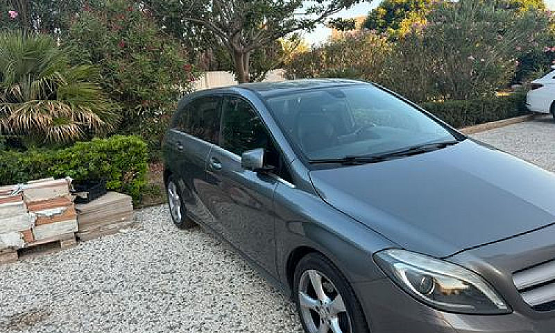 Mercedes Classe B...