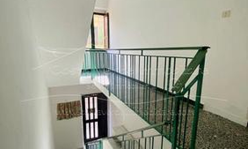 Arbus - Casa In Cent...