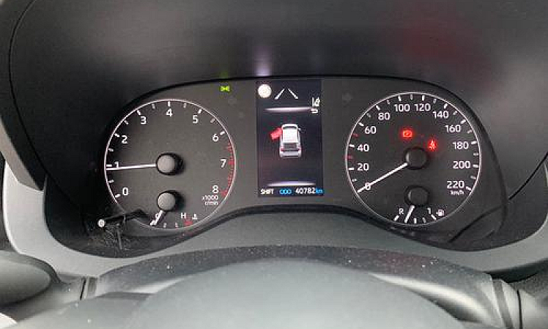Toyota Yaris 1.0 5 P...