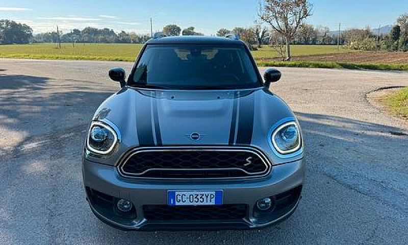 Mini Cooper Countrym...