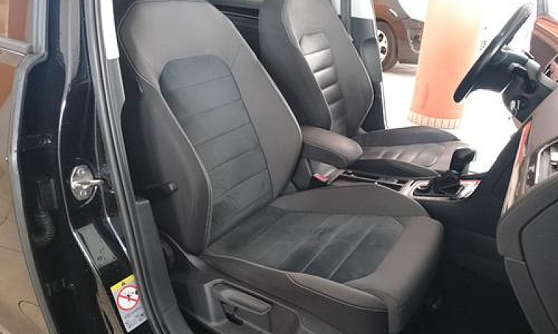 Volkswagen Golf 2.0 ...