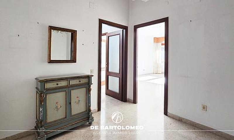 Quadrilocale In Via ...