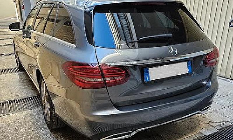 Mercedes Classe C200...