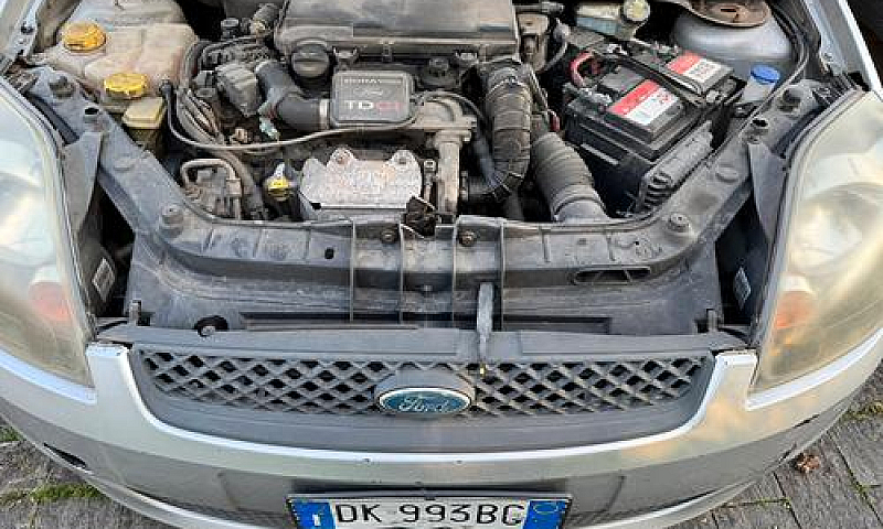 Ford Fiesta 1.4 Dies...