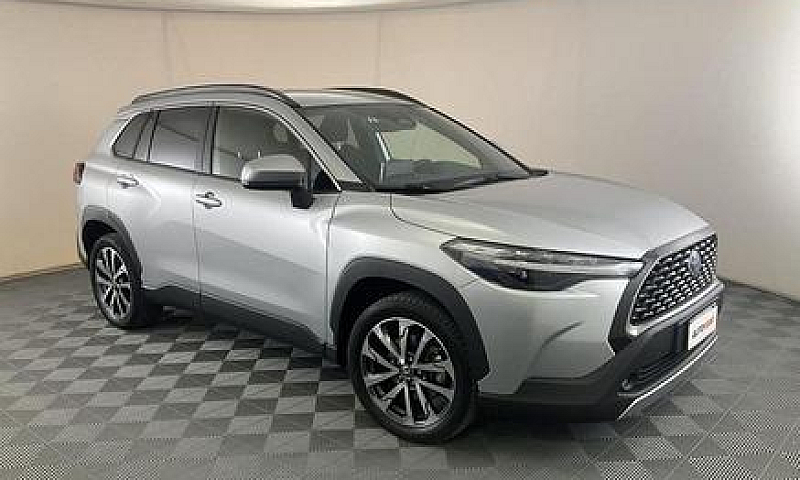Toyota Corolla Cross...