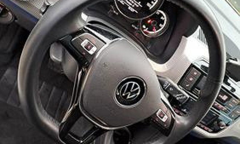 Volkswagen Up! E-Up!...