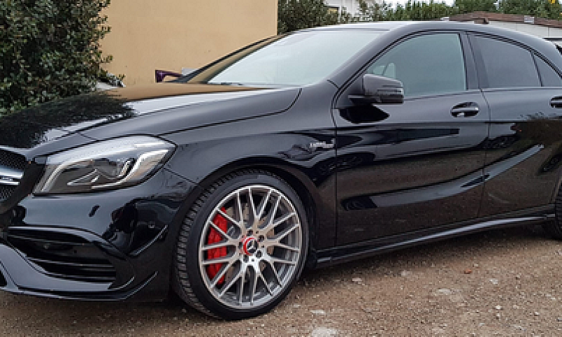 Vendo Mercedes Amg45...