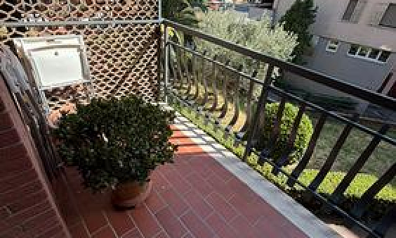 4 Vani Pressi Viale ...