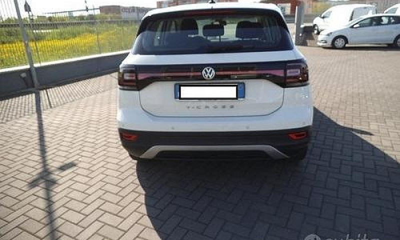 Volkswagen T Cross A...