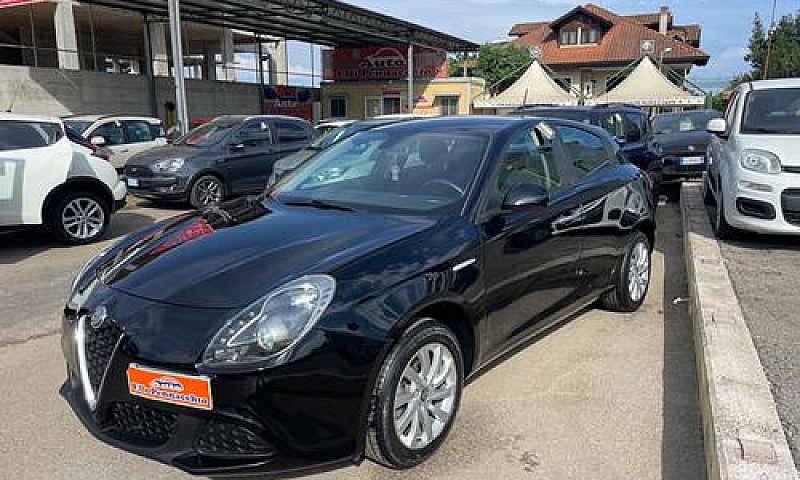 Alfa Romeo Giulietta...