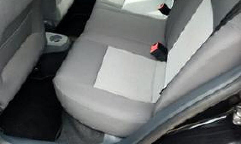 Seat Ibiza 1400 Td...