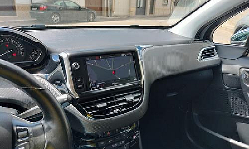 Peugeot 208 Bluehdi ...