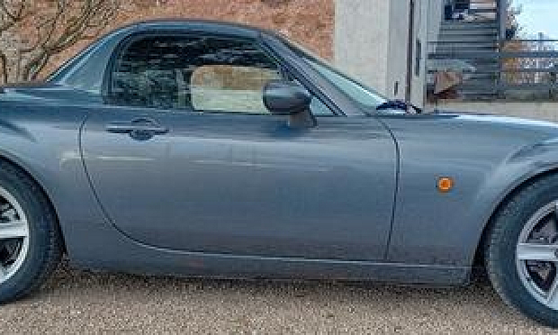 Mazda Mx-5 Roadster ...