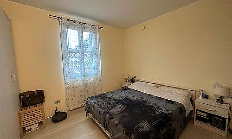 Duplex Recente In Zo...