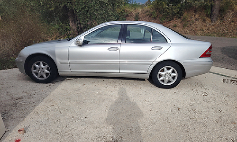 Mercedes C 220...