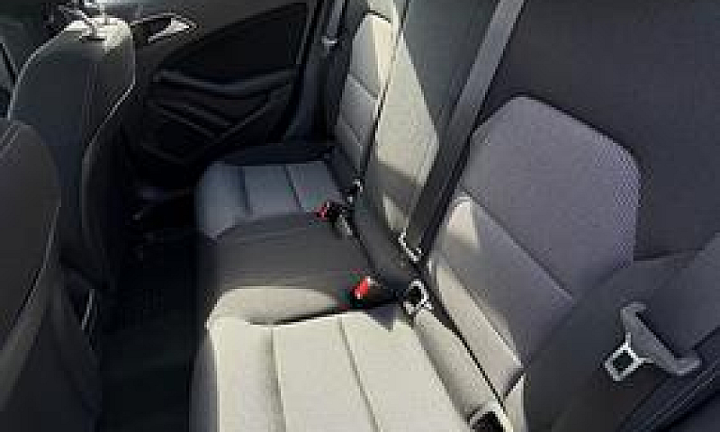 Mercedes-Benz Gla 18...