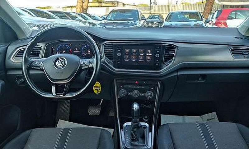 Volkswagen T-Roc 2.0...