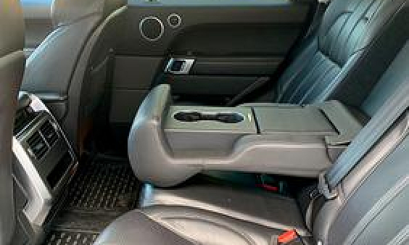 Land Rover Range Rov...