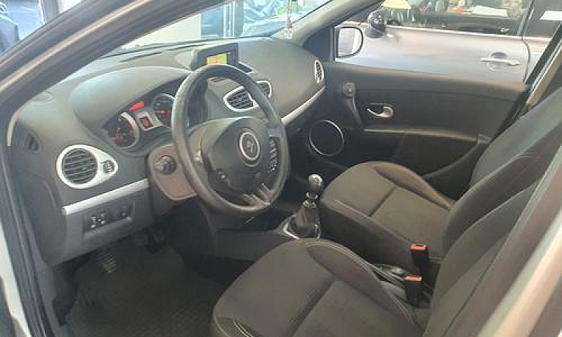 Renault Clio 1.5 Dci...