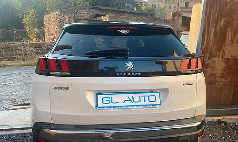 Peugeot 3008 Bluehdi...