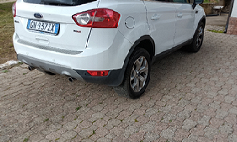 Ford Kuga...