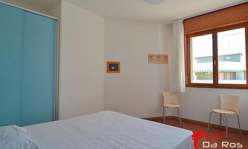 Trilocale In Via Mon...