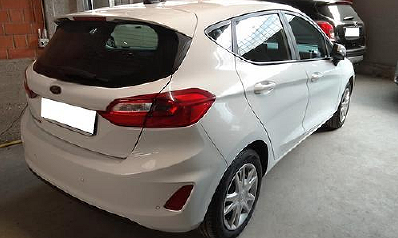 Ford Fiesta 1.5 Tdci...