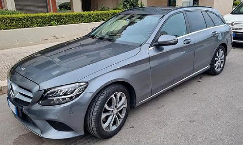 Mercedes Classe C200...