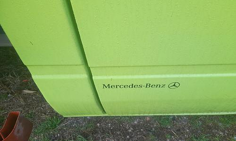 Mercedes-Benz Sprint...