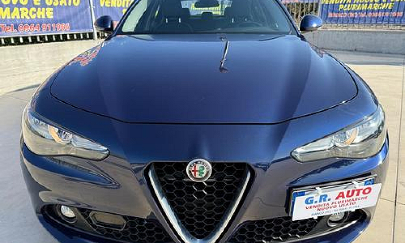 Alfa Romeo Giulia 2....