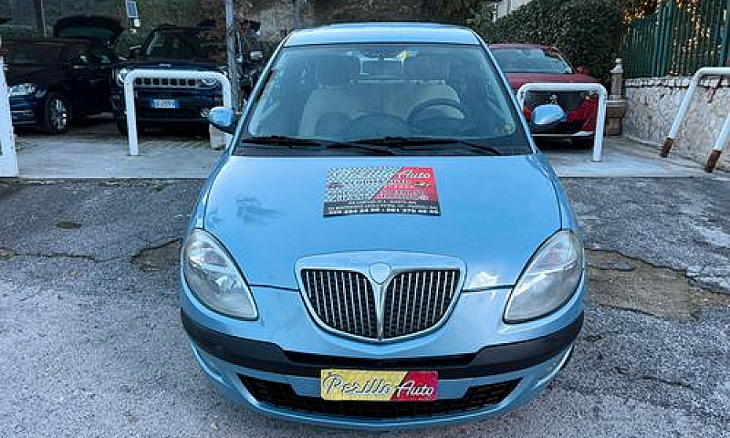 Lancia Ypsilon 1.3 M...