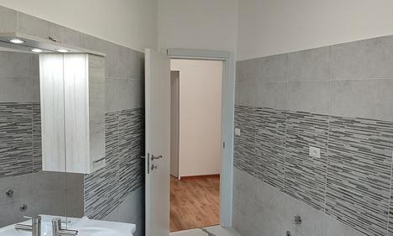 Vendesi Appartamento...