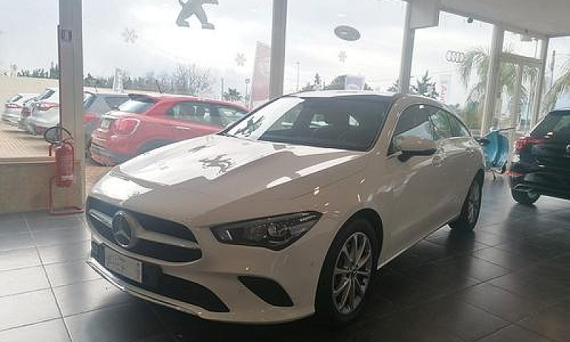 Mercedes-Benz Cla 18...