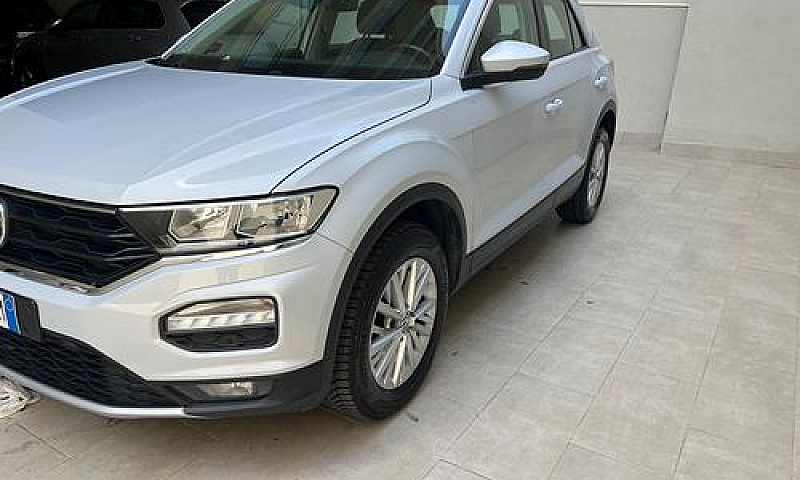 Volkswagen T-Roc 1.6...