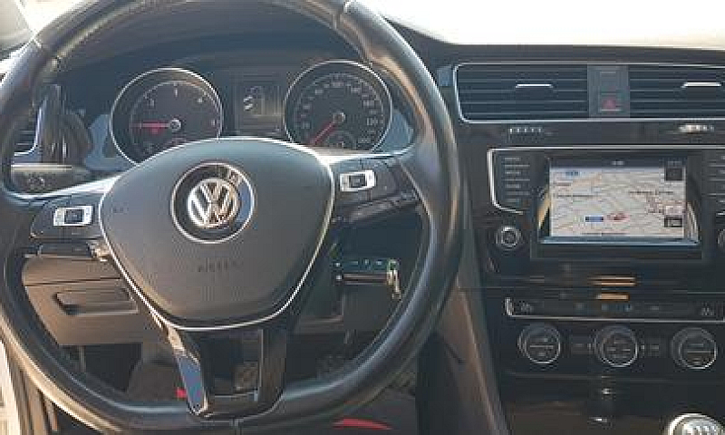 Volkswagen Golf 2.0 ...